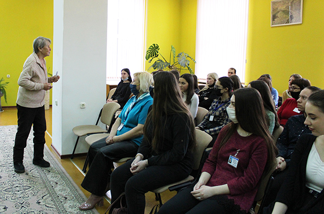 Klub VDOKHNOVENIYE Lyubov vesna tsvety4