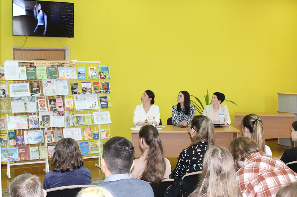 Kurit uzhe ne modno 2