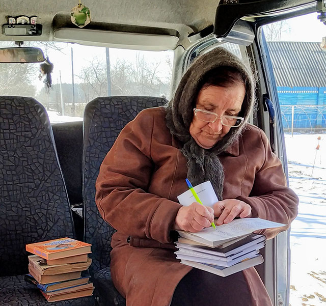 bibliobus pishchalovo2