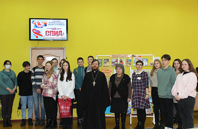 budushcheye v nashikh rukakh5