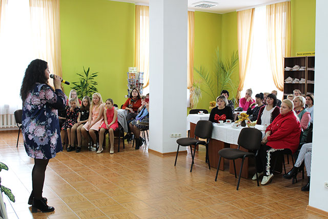 den materi pushkina11