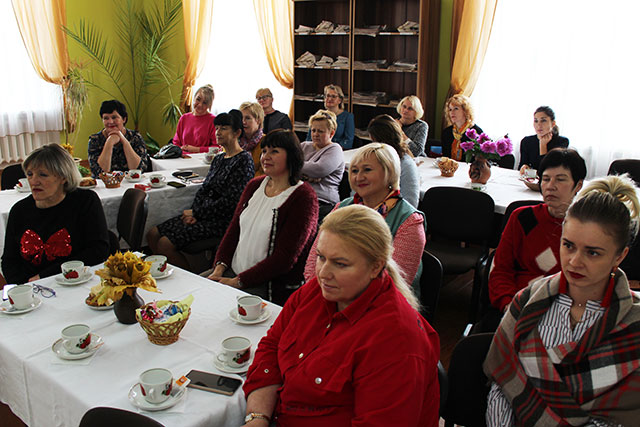 den materi pushkina5