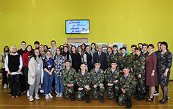 den pobedy tsentralnaya biblioteka