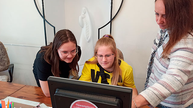 iz chitateley v bibliotekari11