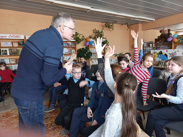 kniga luchshiy drug rebyat12