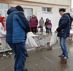 maslenitsa ne zevay gostey vstrechay