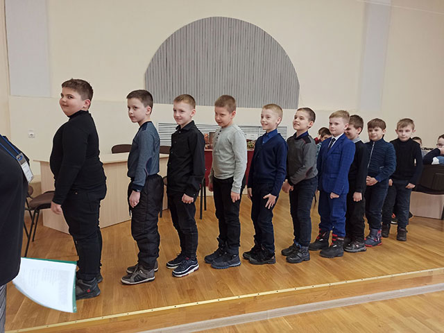 my budushchiye zashchitniki strany4