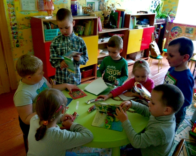 2 pishalova den zahiti