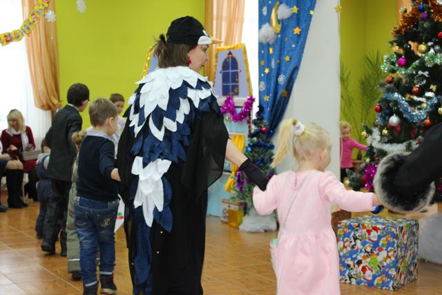 Blagotvoritelnyy utrennik Krasnaya Shapochka7