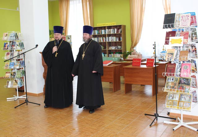 Otkrytiye kafedry pravoslavnoy literatury11