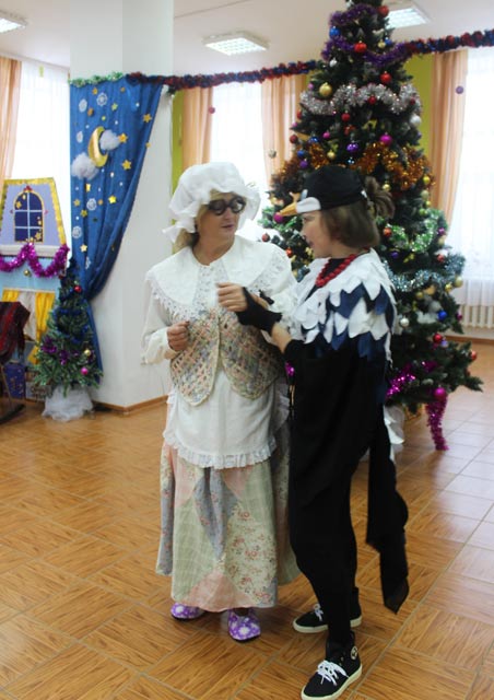 Priklyucheniya Krasnoy Shapochki31