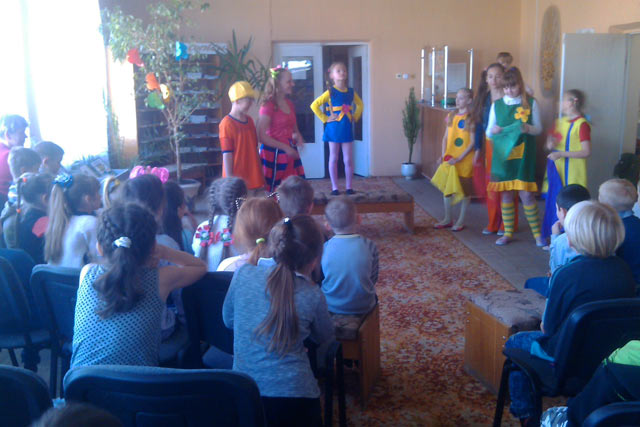 V bibliotekegoryachaya pora2