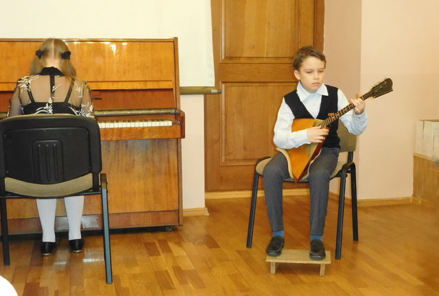 Vesolyy i dobryy drug detstva2