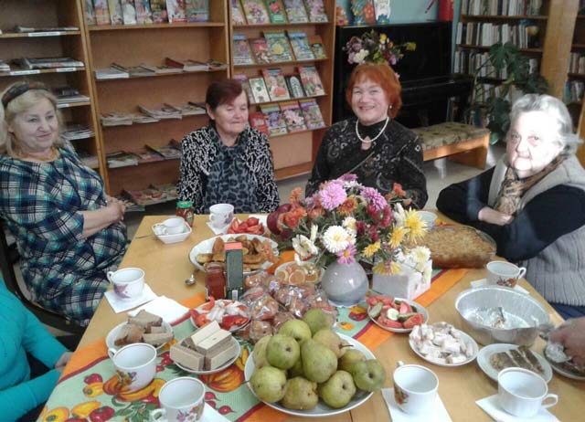 Zasedaniye kluba Ogorod3