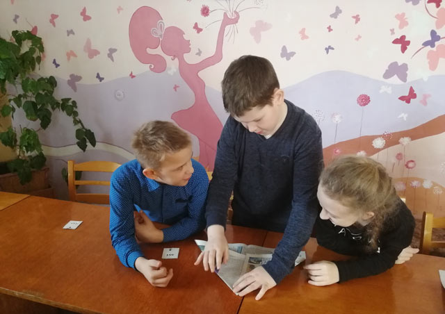 Nashi malchiki dolzhny poyatoyat za chest strany2