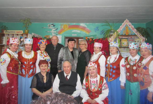 Vesenniy prazdnik dlya milykh zhenshchin1