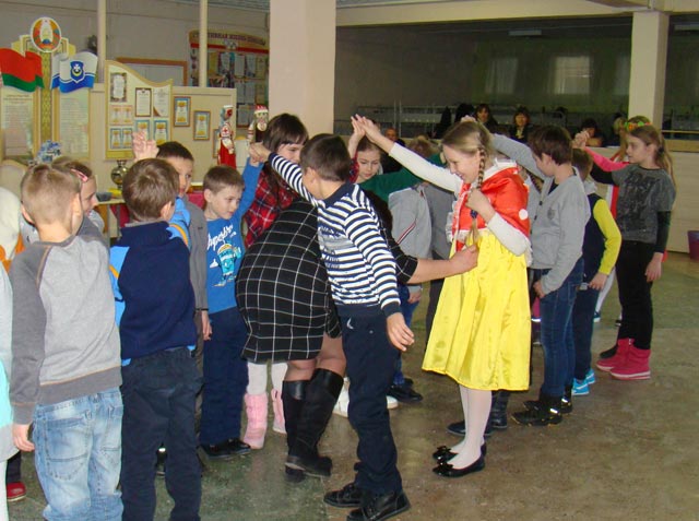 Zimu matushku provozhayem5