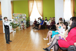 den materi v pushkina