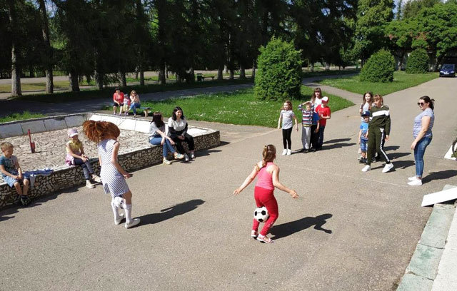 den zashchity detey3