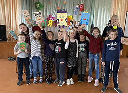 Kukolnyy teatr v gostyakh