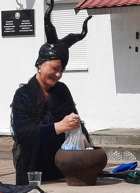 Nuzhno druzhboy dorozhit1