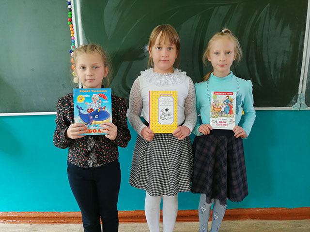 S knigoy cherez veka 2