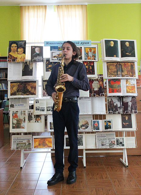 Na tvorcheskoy orbite Savitskogo 4