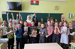 Svyatoye delo Rodine sluzhit