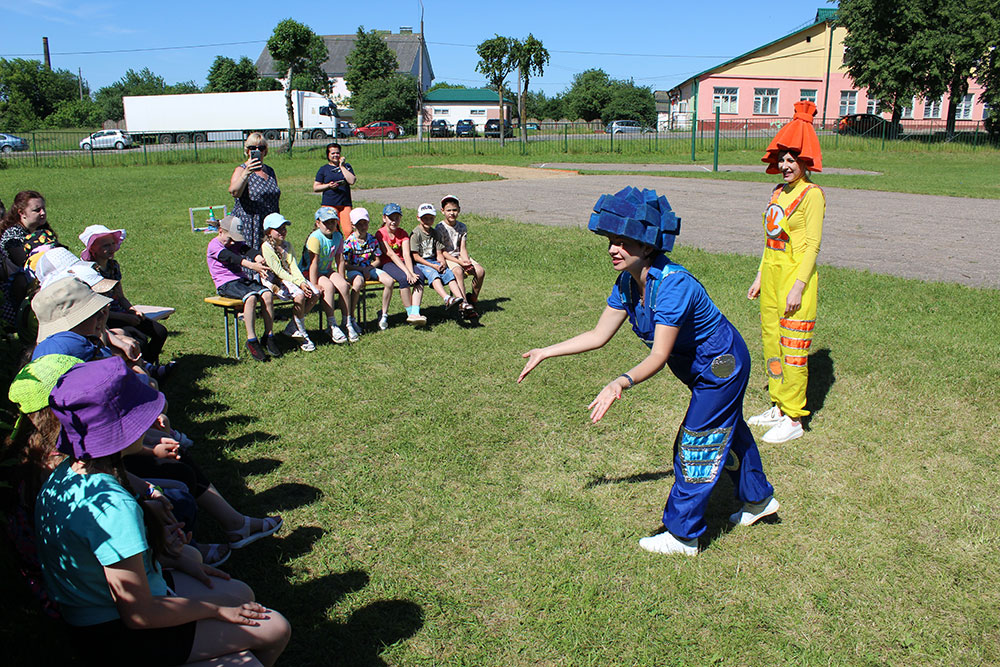 prazdnik prokaznik biblioteka gorkogo15