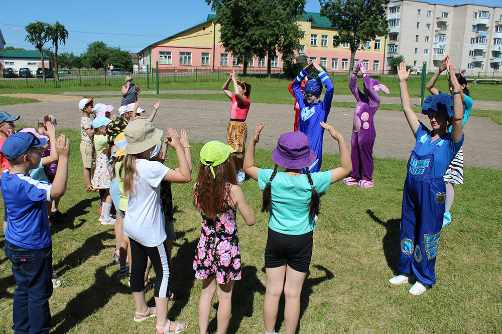 prazdnik prokaznik biblioteka gorkogo35
