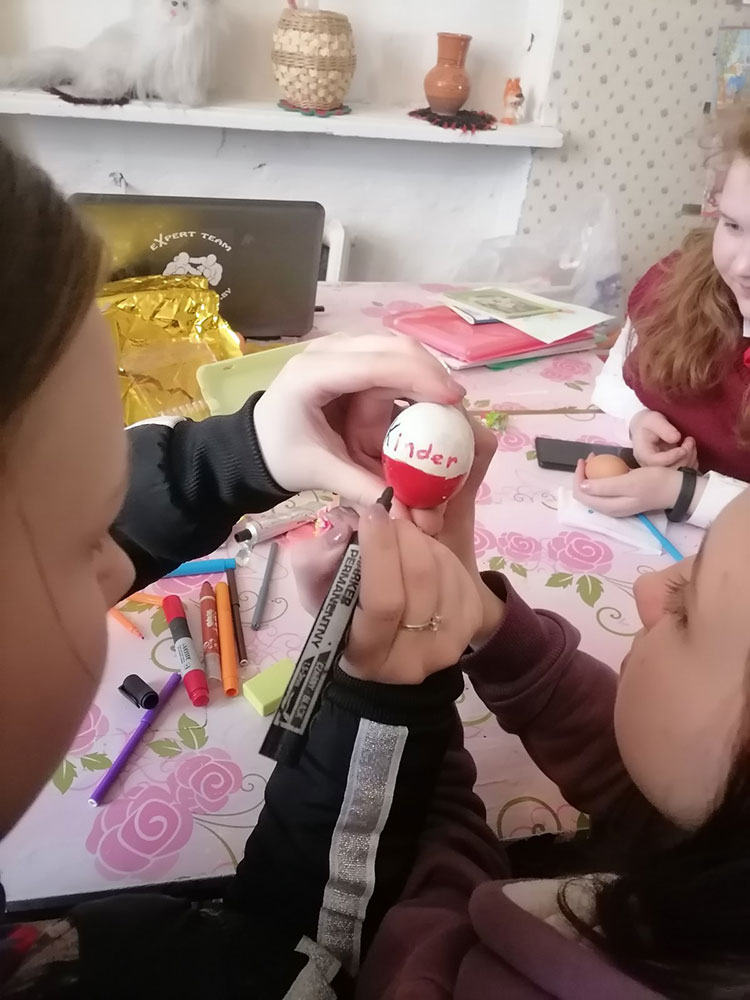 kraski paskhalnoy radosti4