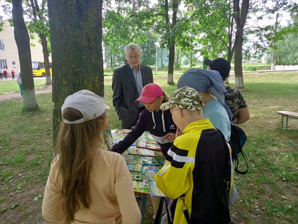 Mezhevo vstrecha s pisatelem Trafimovym1
