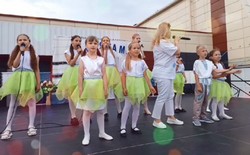 den nezavisimosti babinichi