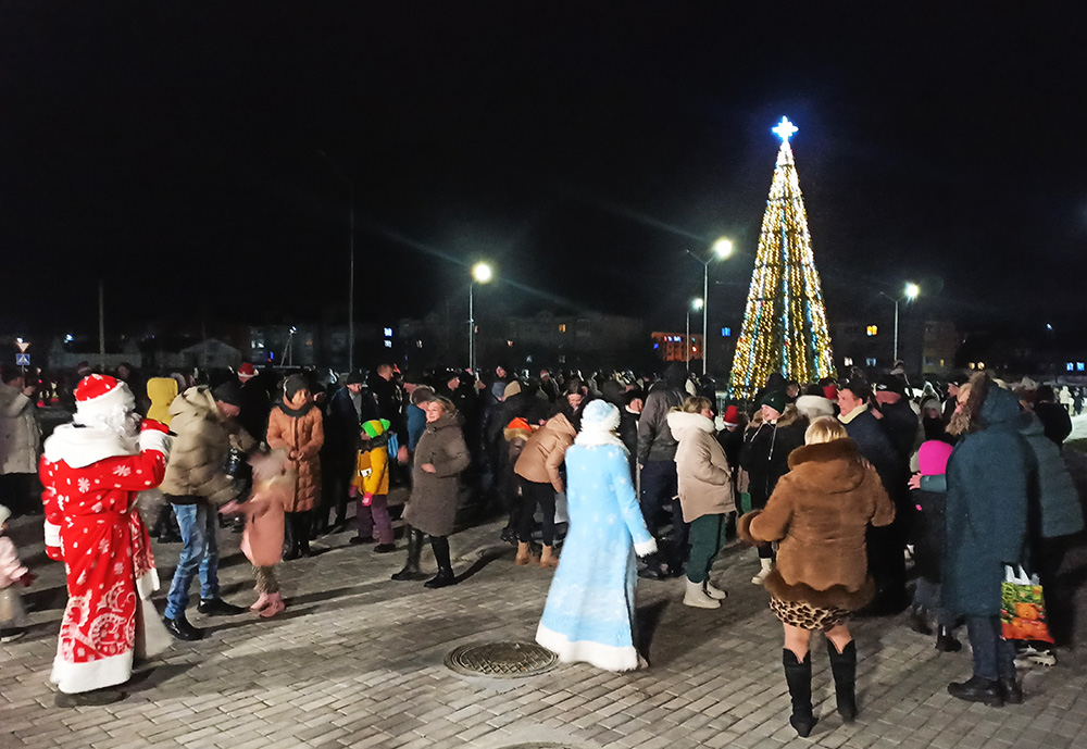 veselo i zvonko vstrechayem novyy god2