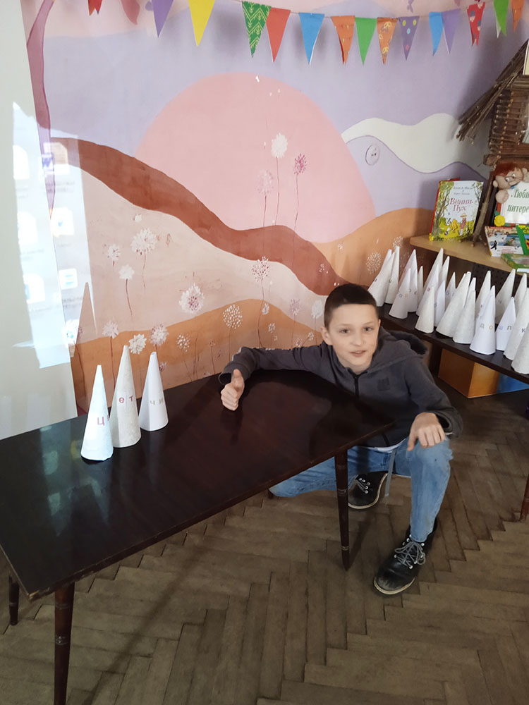 Pust kniga budet ryadom vechno6