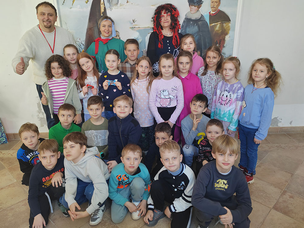 V gostyakh u Zubnoy fei14