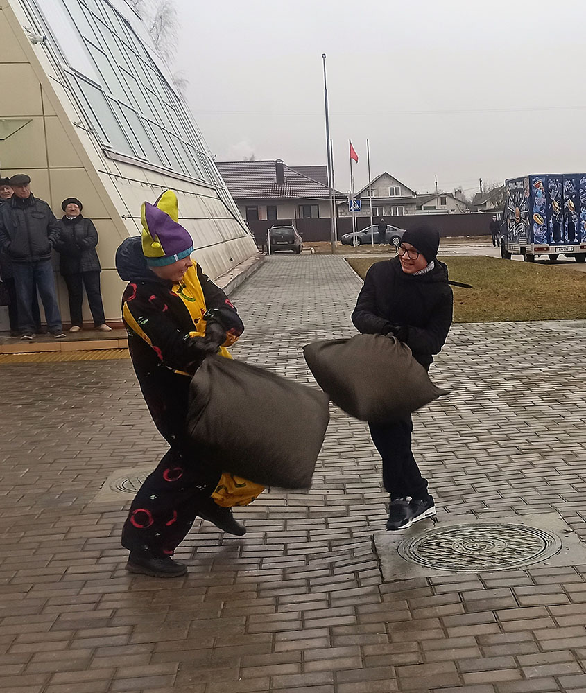 Veselis chestnoy narod4