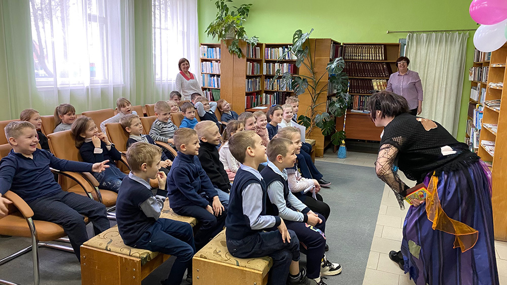 Lyubimyy prazdnik knigocheyev12