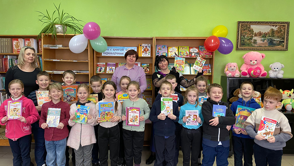 Lyubimyy prazdnik knigocheyev15