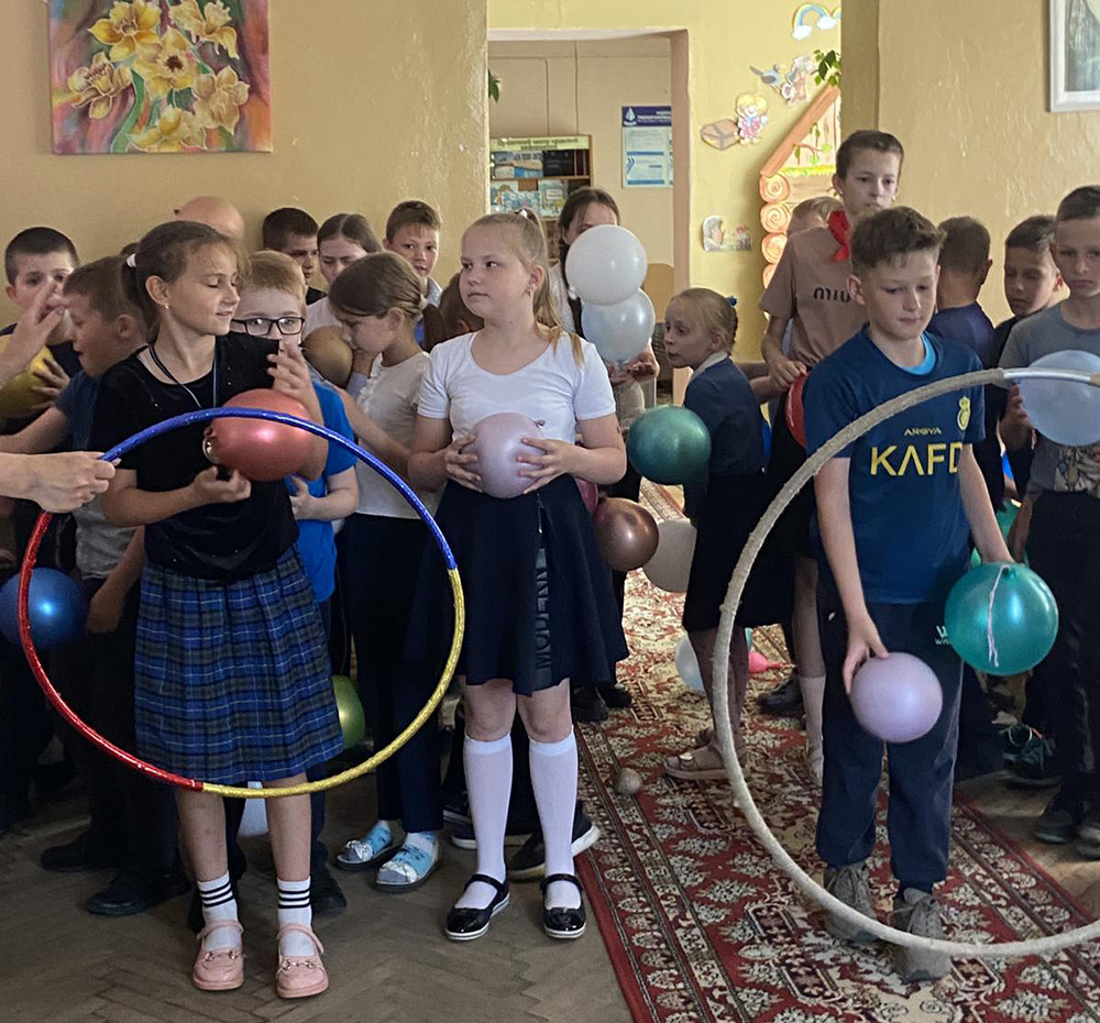 kanikuly pod knizhnym parusom8