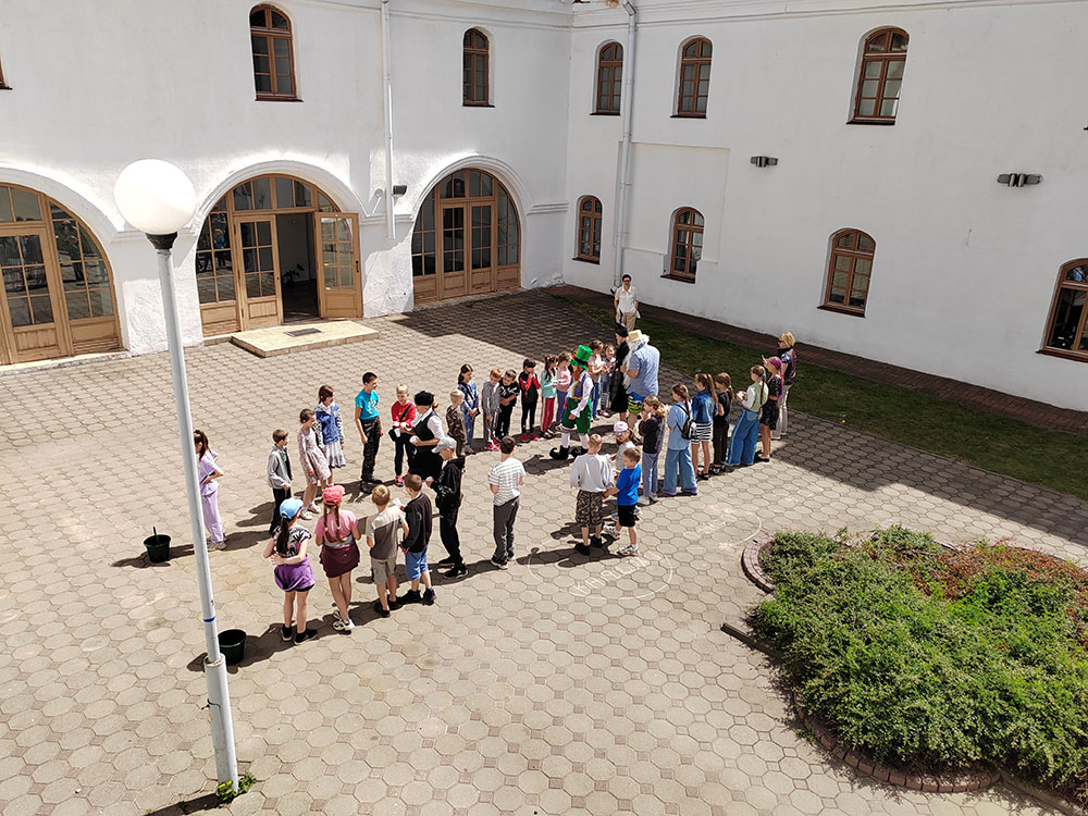 my s druzyami ne skuchayem21