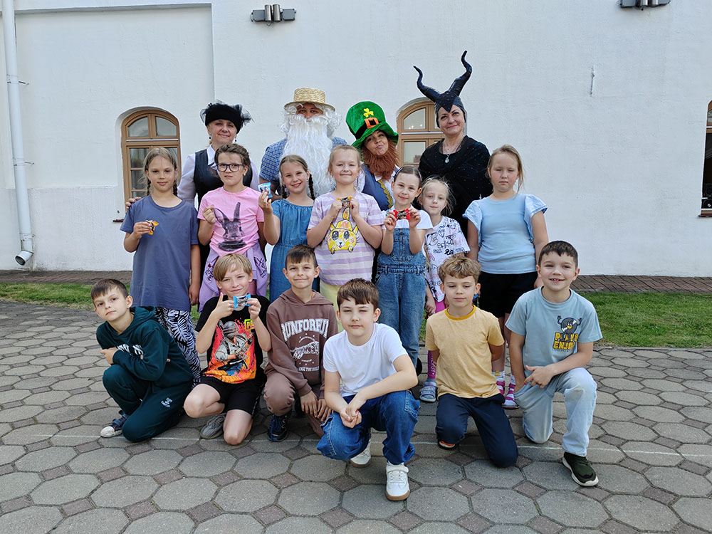 my s druzyami ne skuchayem28