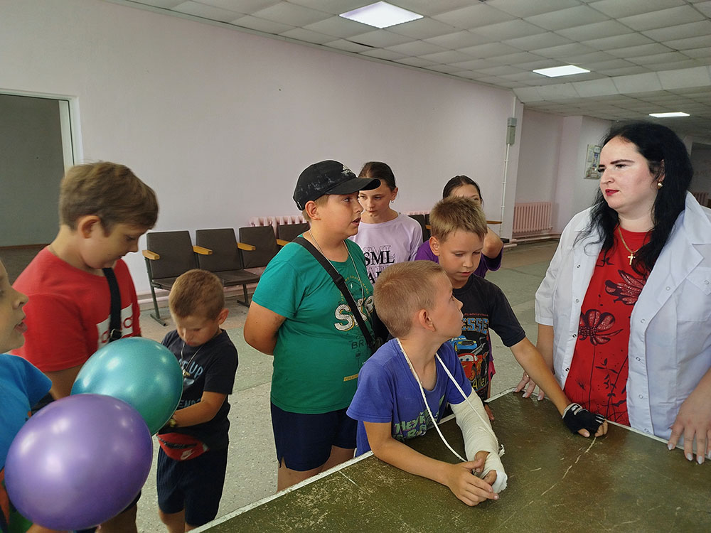 V gostyakh u Moydodyra2