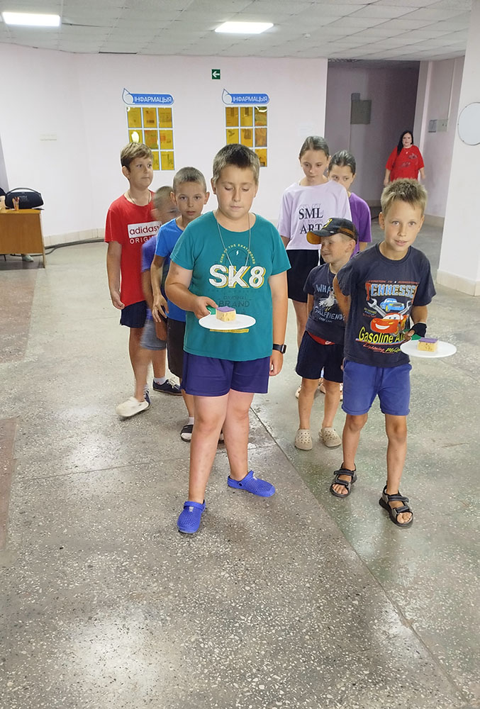 V gostyakh u Moydodyra3