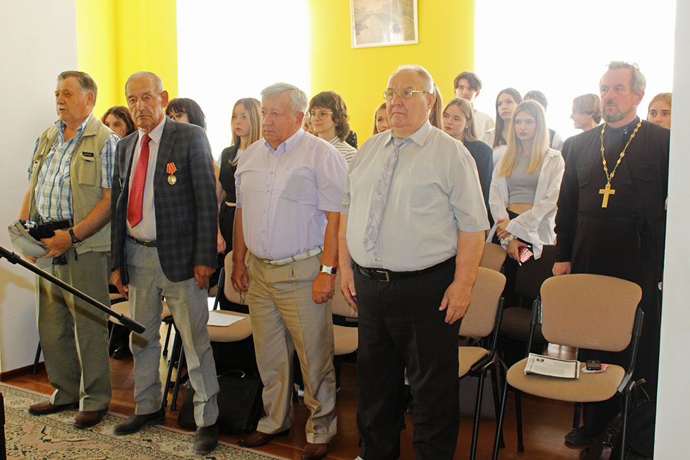 Poka my pomnim proshloye2