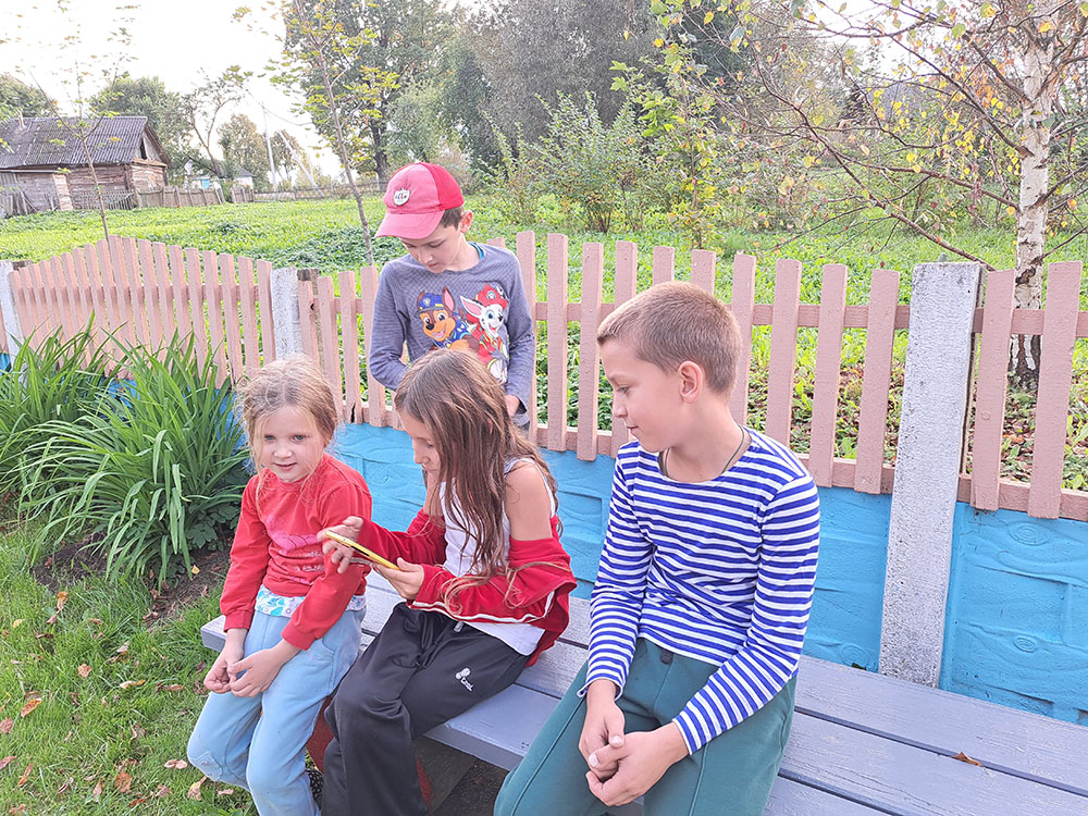 po knizhnym tropinka oseni4