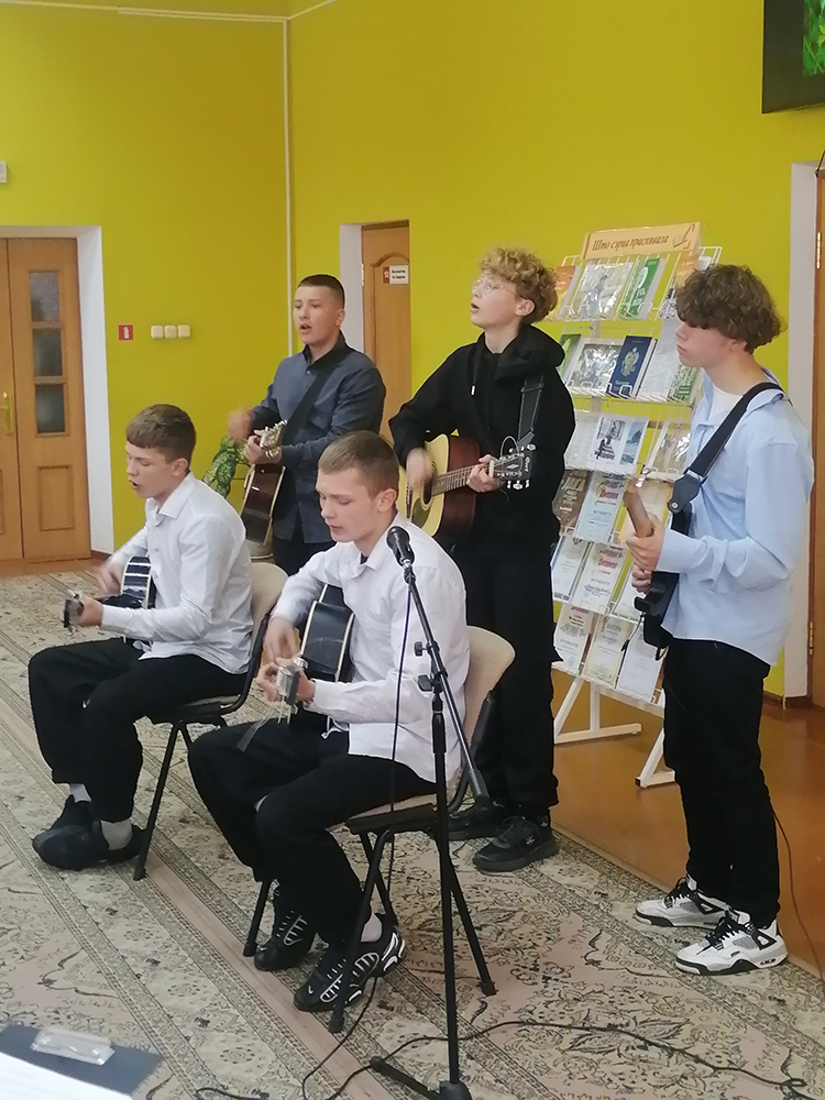 raspakhnutoye okno12