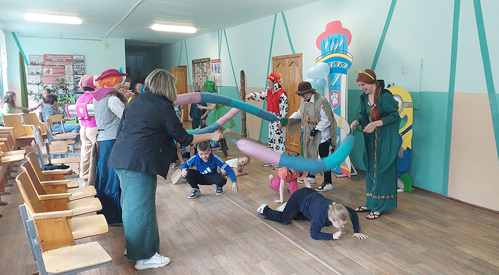 yarkiy prazdnik kanikul12