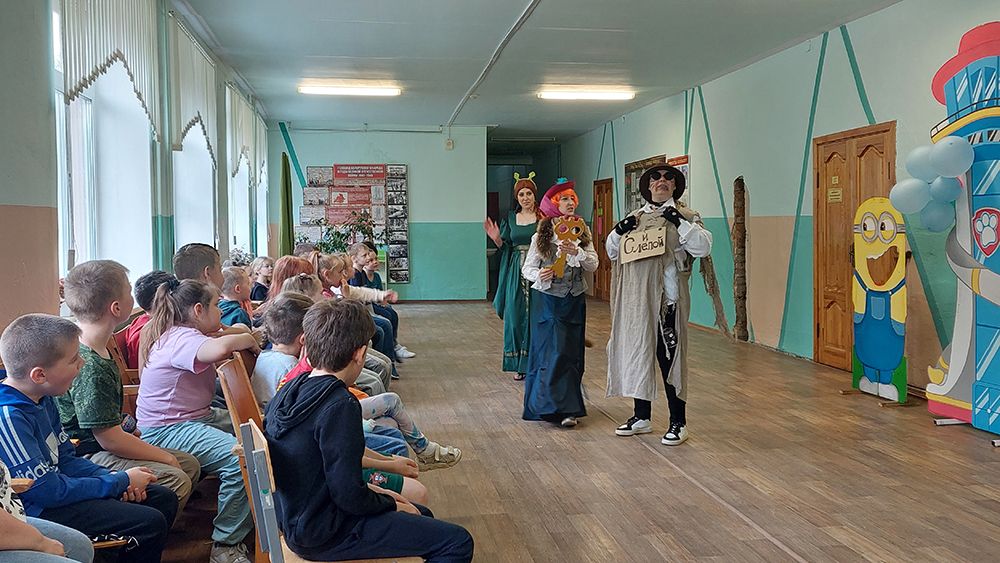 yarkiy prazdnik kanikul7