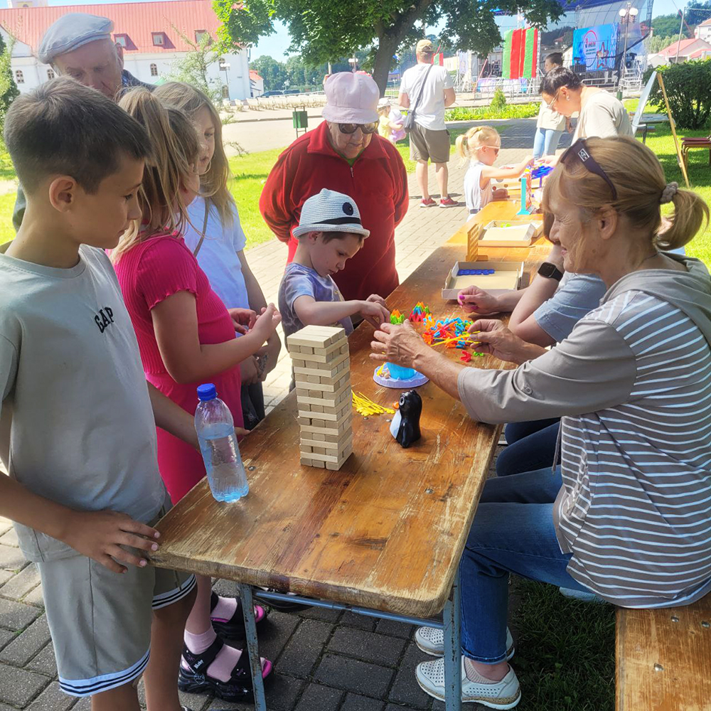 den nezavisimosti park8